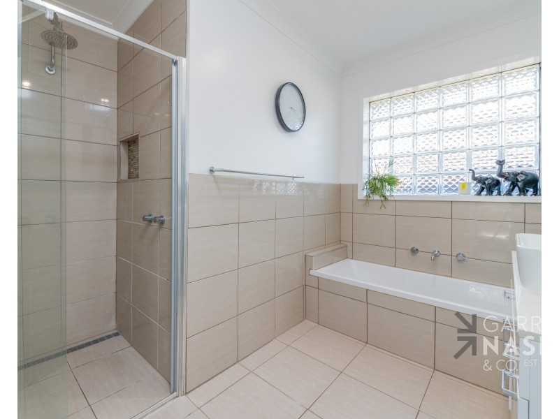 37 Inchbold Street, Wangaratta VIC 3677