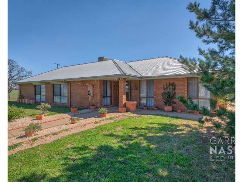 1090 Wangaratta-Eldorado Road, Londrigan VIC 3678