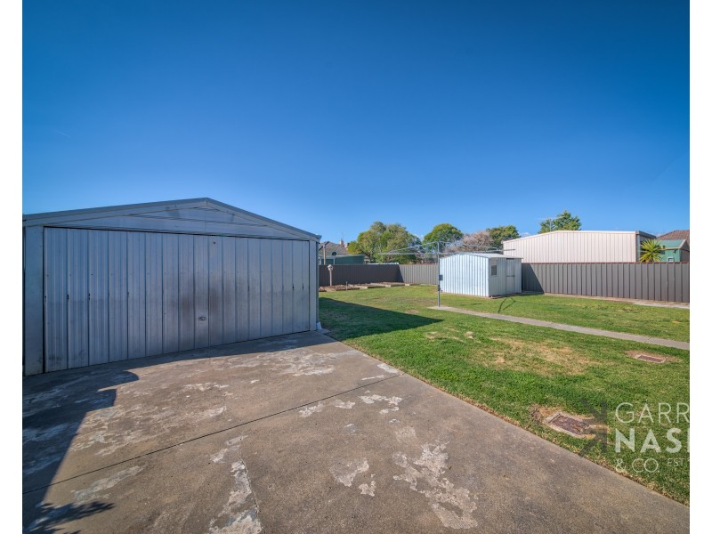 18 Irwin Avenue, Wangaratta VIC 3677