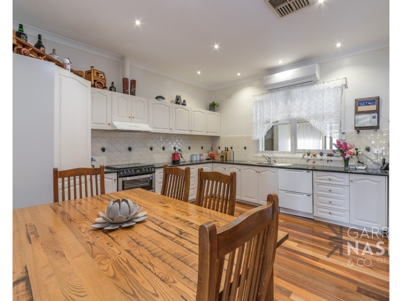 7 Beaconsfield Parade, Glenrowan VIC 3675