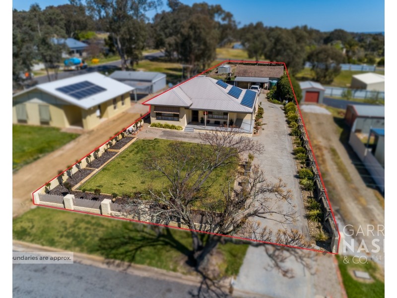 7 Beaconsfield Parade, Glenrowan VIC 3675