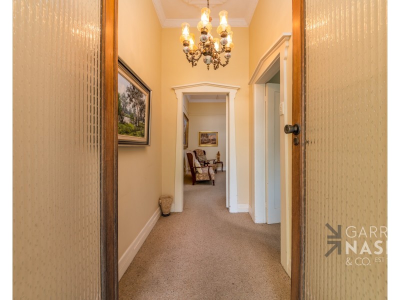 2 Crisp Street, Wangaratta VIC 3677