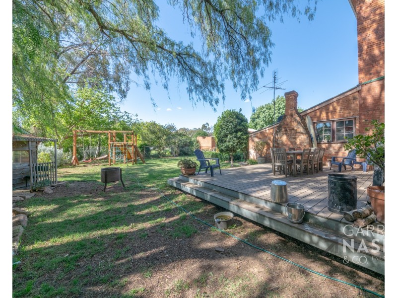 2328 Wangaratta-Beechworth Road, Tarrawingee VIC 3678