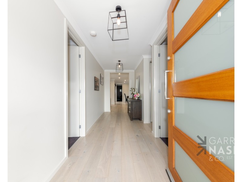 12 Nambrok Crescent, Wangaratta VIC 3677