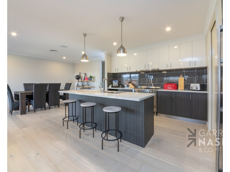 12 Nambrok Crescent, Wangaratta VIC 3677