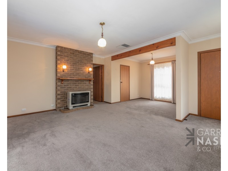 8 Waratah Drive, Wangaratta VIC 3677