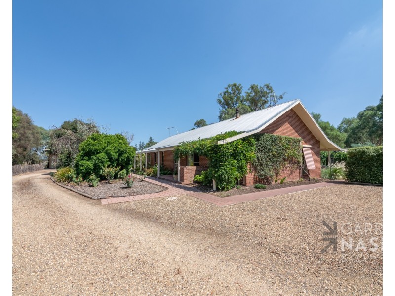 695 Wangaratta-Eldorado Road, Londrigan VIC 3678