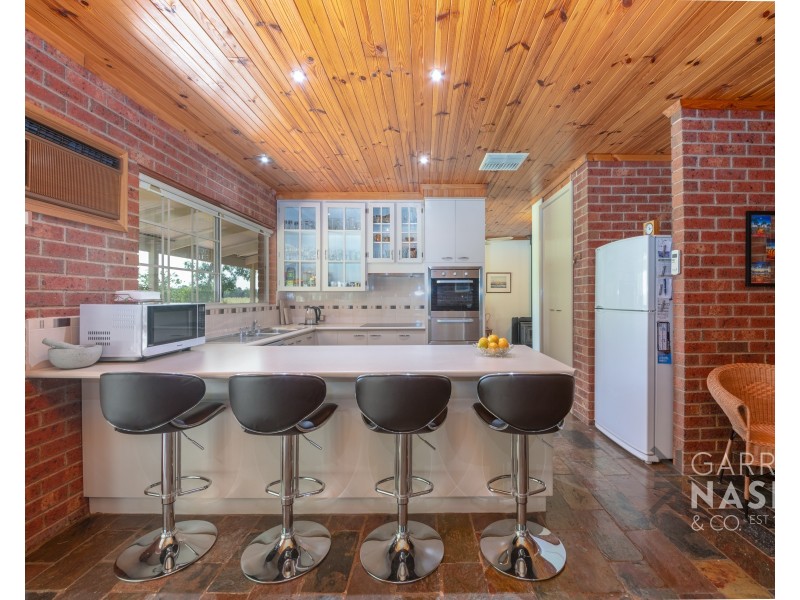 695 Wangaratta-Eldorado Road, Londrigan VIC 3678