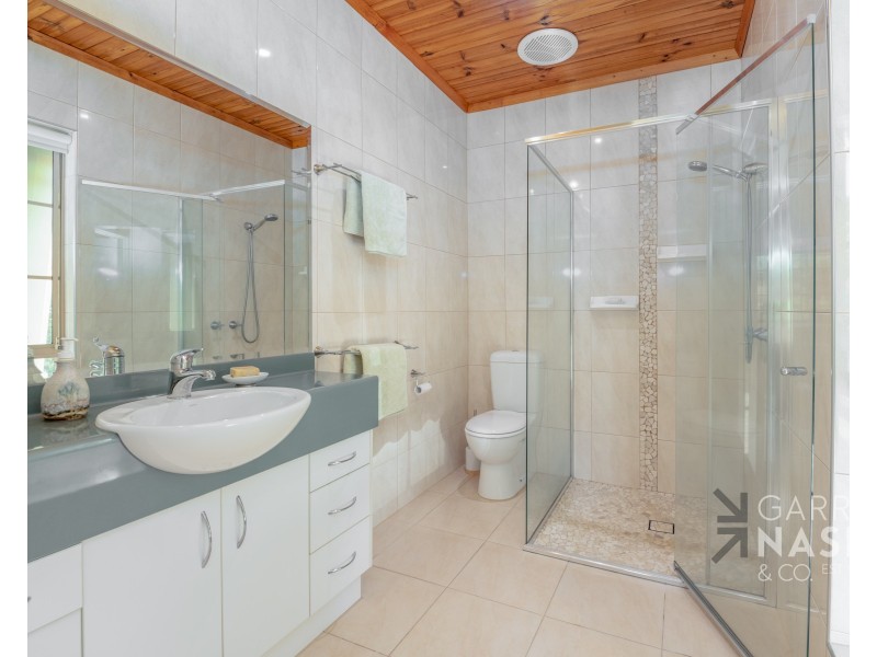 695 Wangaratta-Eldorado Road, Londrigan VIC 3678