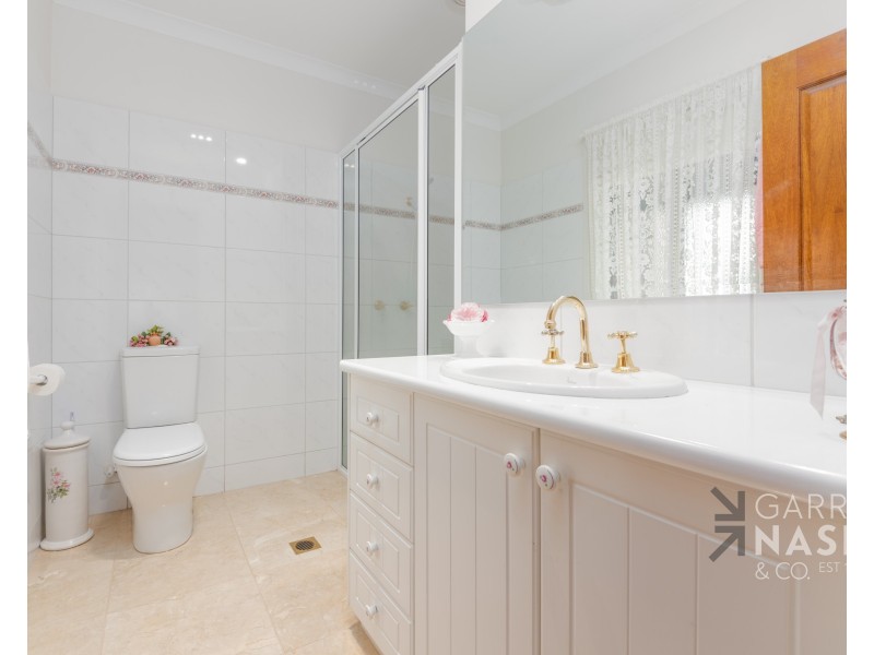 60 Smith Street, Oxley VIC 3678