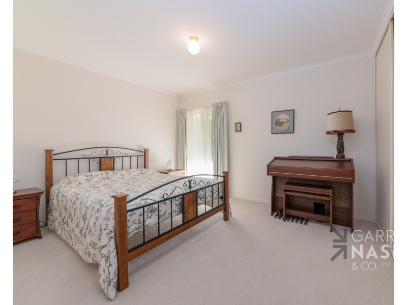 15 Dianne Close, Wangaratta VIC 3677