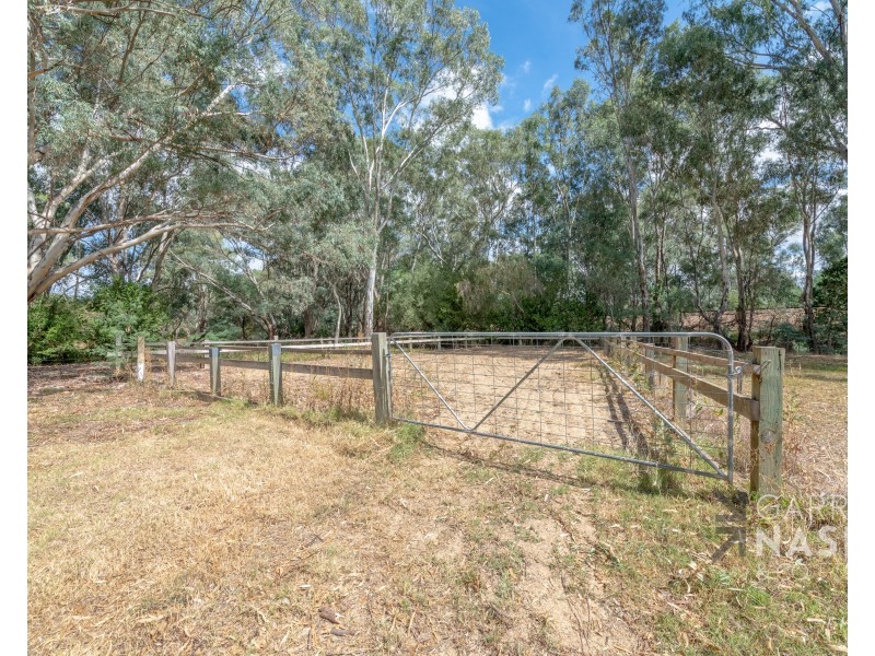 35 Pinkerton Crescent, Wangaratta VIC 3677