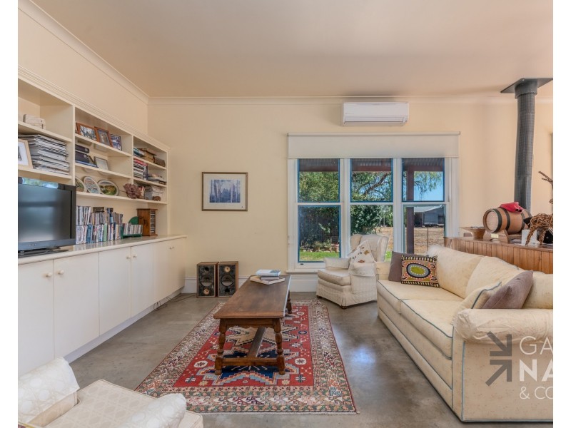 45 Miller Road, Bungeet West VIC 3726