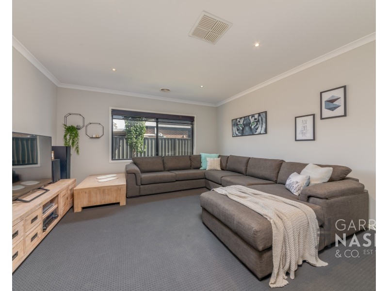 35 Nambrok Crescent, Wangaratta VIC 3677