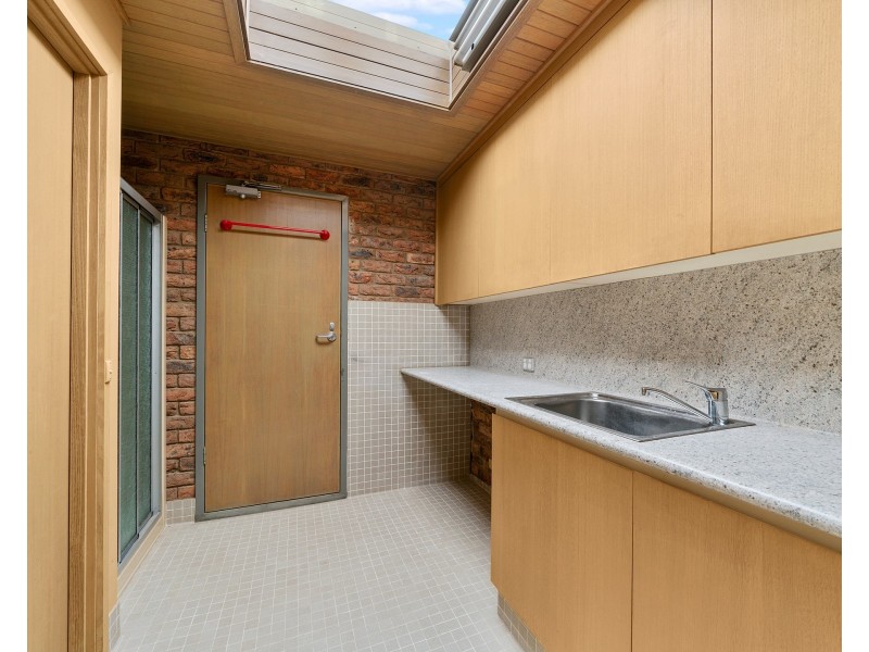 16 Gayer Avenue, Wangaratta VIC 3677