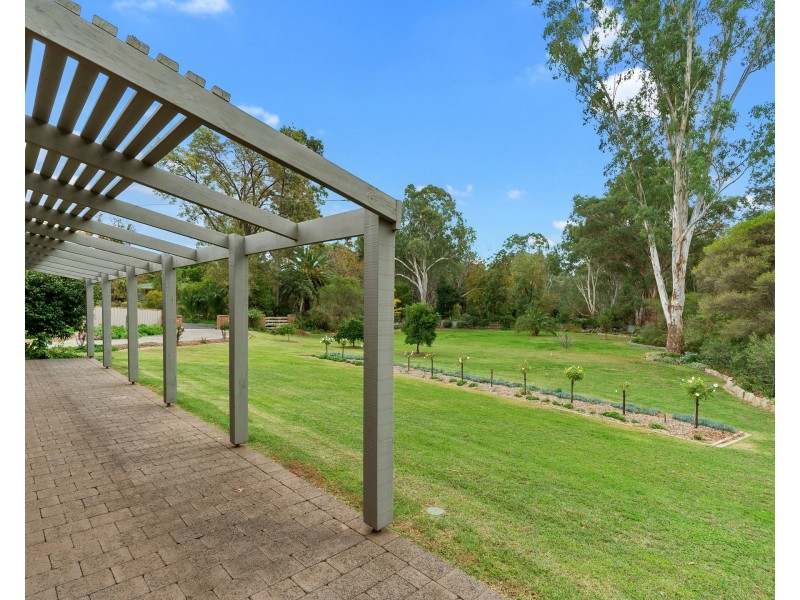 16 Gayer Avenue, Wangaratta VIC 3677