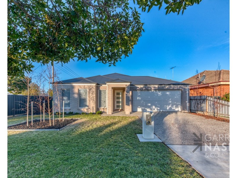 12 Leishman Street, Wangaratta VIC 3677
