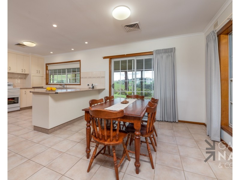 297 Kneebones Gap Road, Bobinawarrah VIC 3678