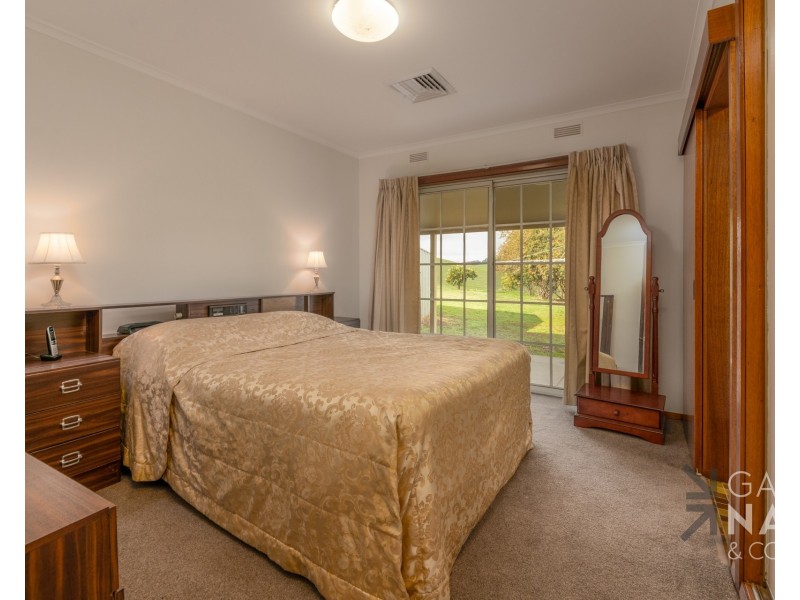297 Kneebones Gap Road, Bobinawarrah VIC 3678