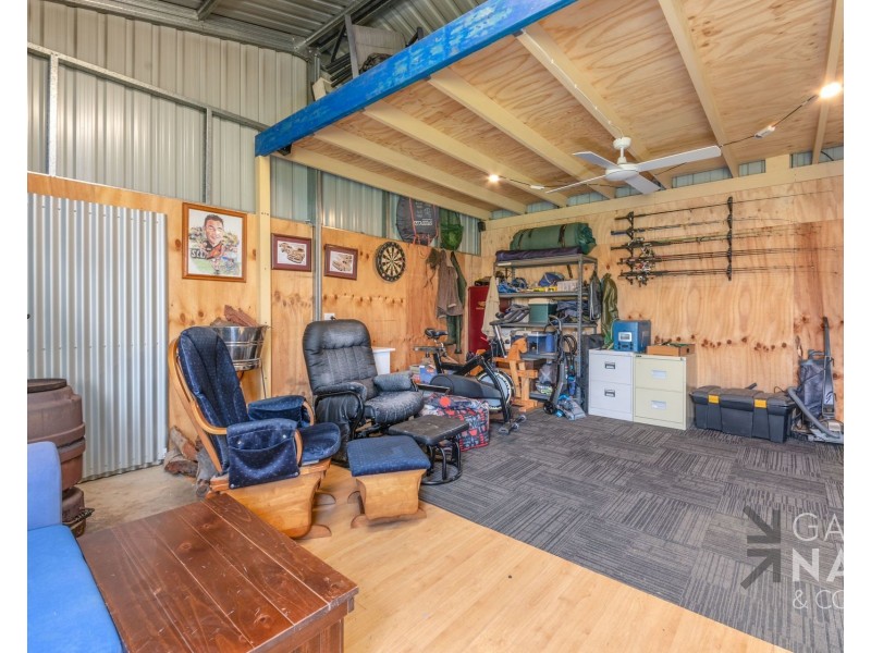 15 Jones Street, Oxley VIC 3678