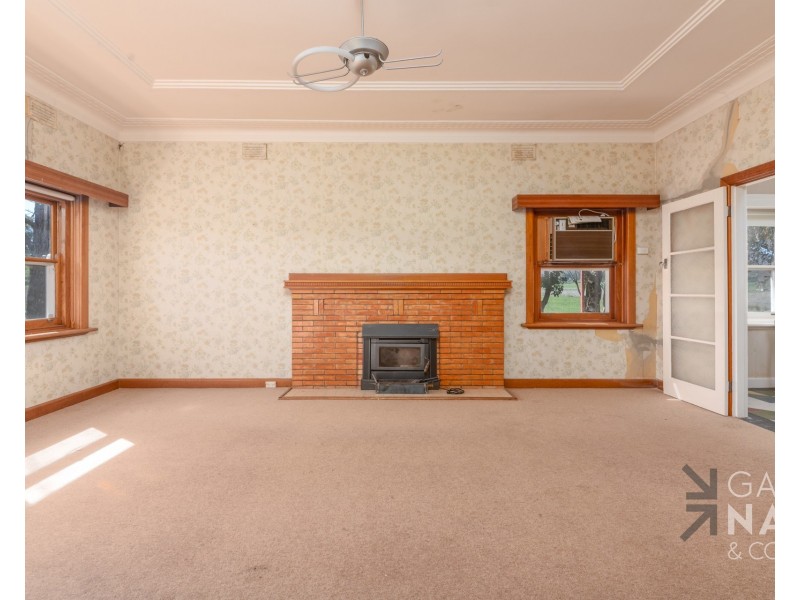 25 Rogash Road, Upper Ryans Creek VIC 3673