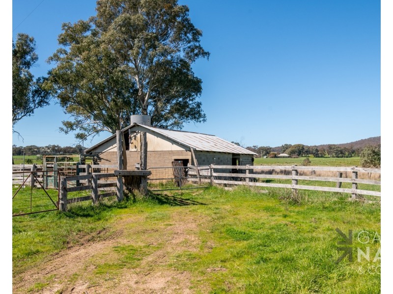 25 Rogash Road, Upper Ryans Creek VIC 3673