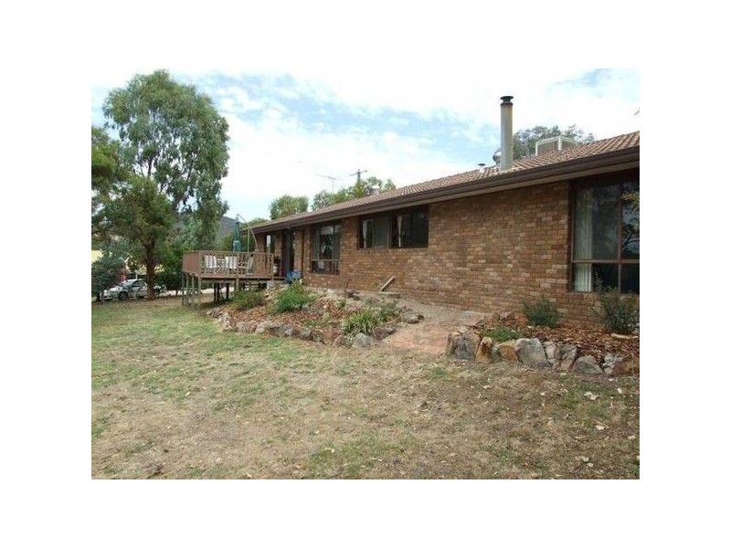 4 Thomas STREET, Glenrowan VIC 3675