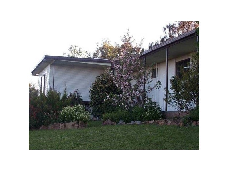 29 Kays LANE, Wangaratta VIC 3677