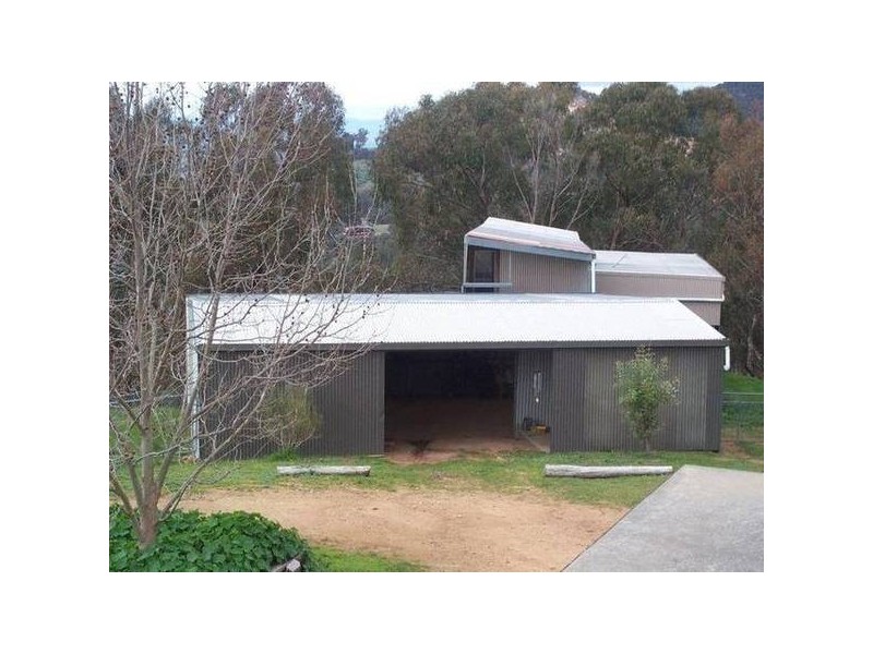 29 Kays LANE, Wangaratta VIC 3677