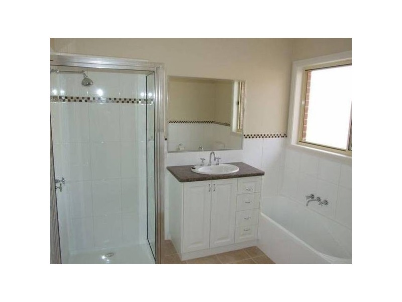 1/6 Gunn COURT, Wangaratta VIC 3677