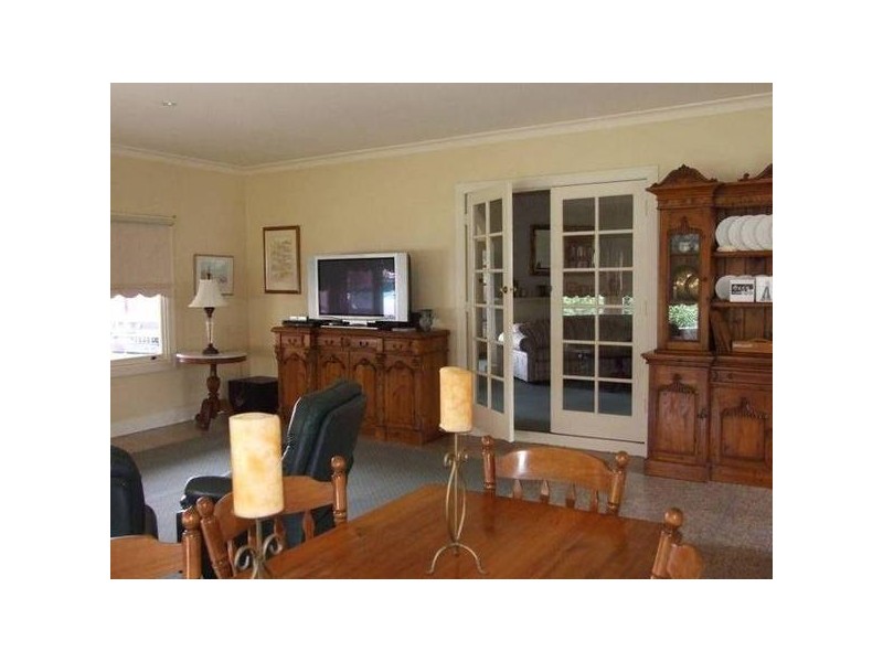 2 Millard STREET, Wangaratta VIC 3677