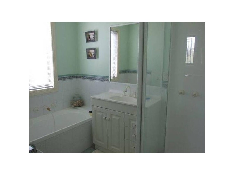 42 Park LANE, Wangaratta VIC 3677