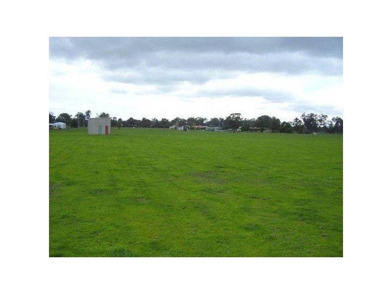 … River ROAD, Wangaratta VIC 3677