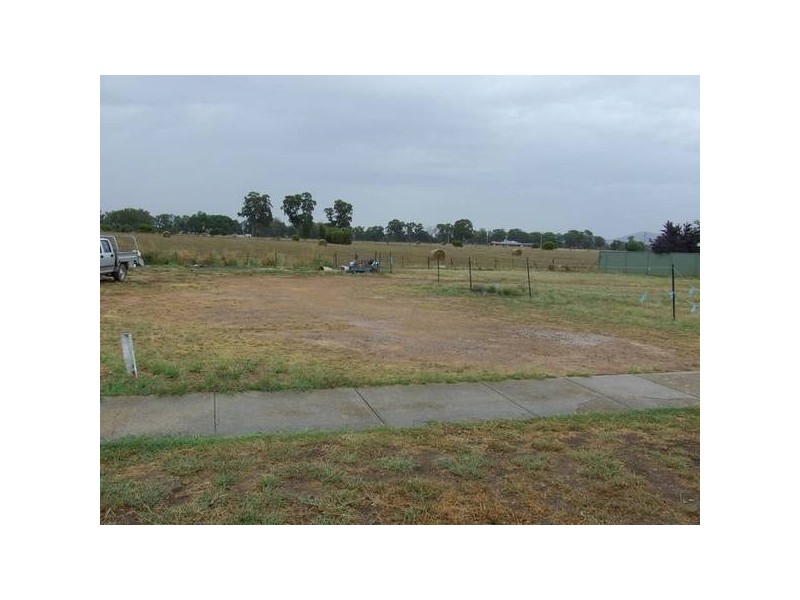 2 McAuliffe Place, Wangaratta VIC 3677