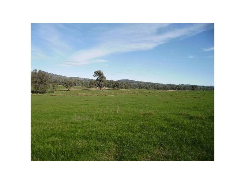 … Kelly Gap ROAD, Glenrowan West VIC 3675