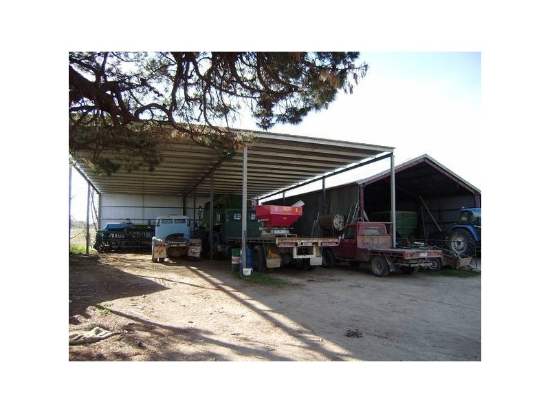 Federation Way, Bowser VIC 3678