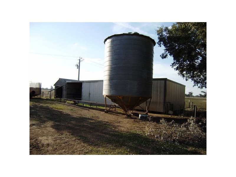 Federation Way, Bowser VIC 3678