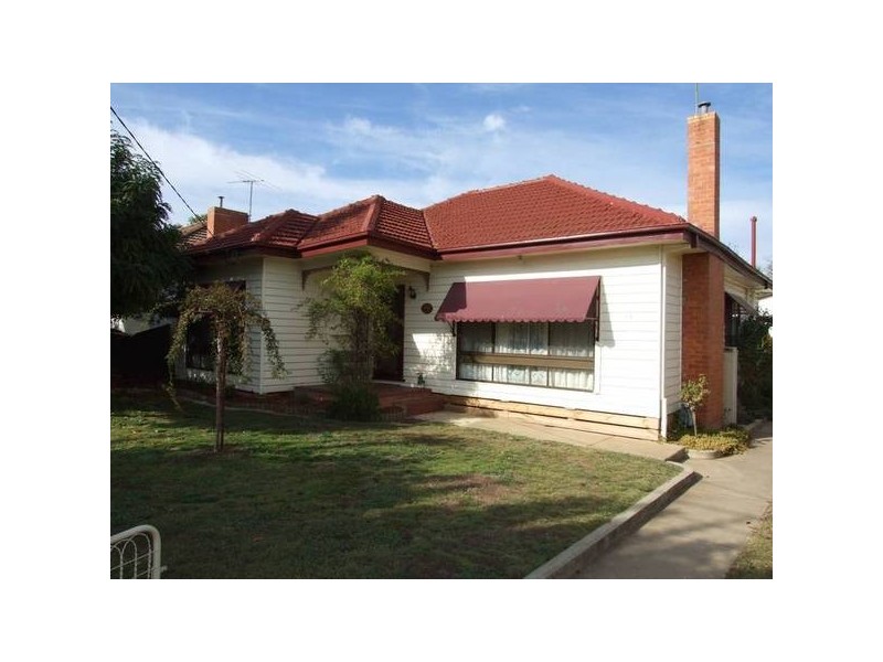 69 Docker Street, Wangaratta VIC 3677