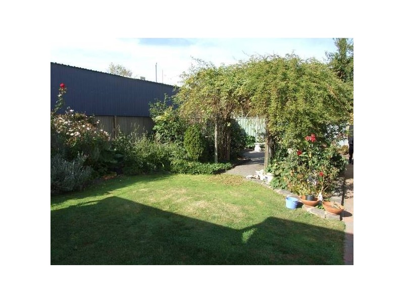 69 Docker Street, Wangaratta VIC 3677
