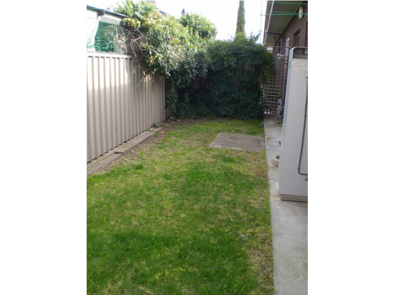 3/4 Caraselle Avenue, Wangaratta VIC 3677