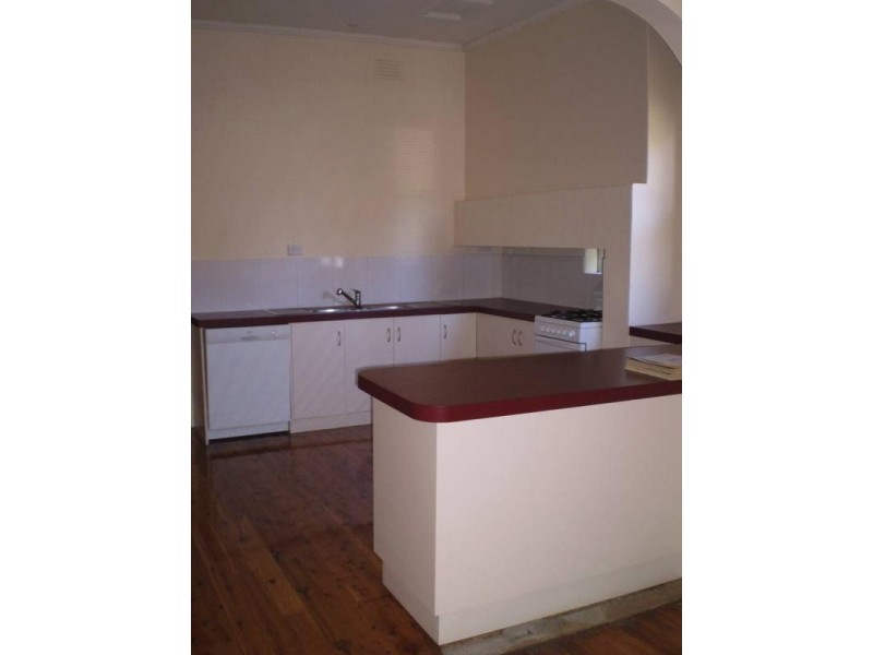 8 Sisely Avenue, Wangaratta VIC 3677