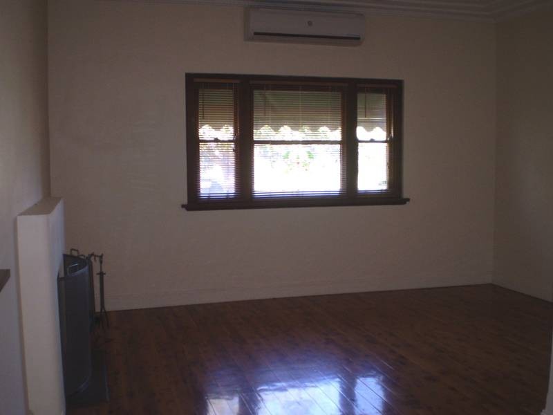 8 Sisely Avenue, Wangaratta VIC 3677