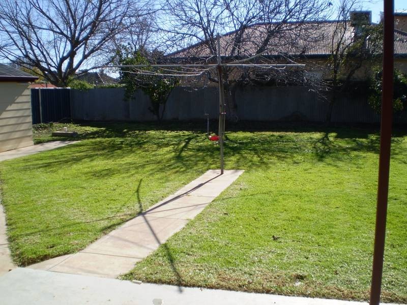 8 Sisely Avenue, Wangaratta VIC 3677