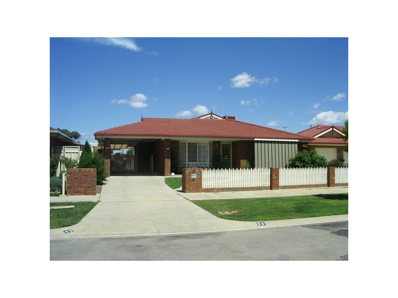 33 Thomas Wedge Drive, Wangaratta VIC 3677