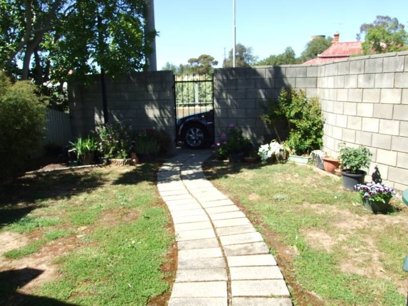 2/52 Rowan Street, Wangaratta VIC 3677