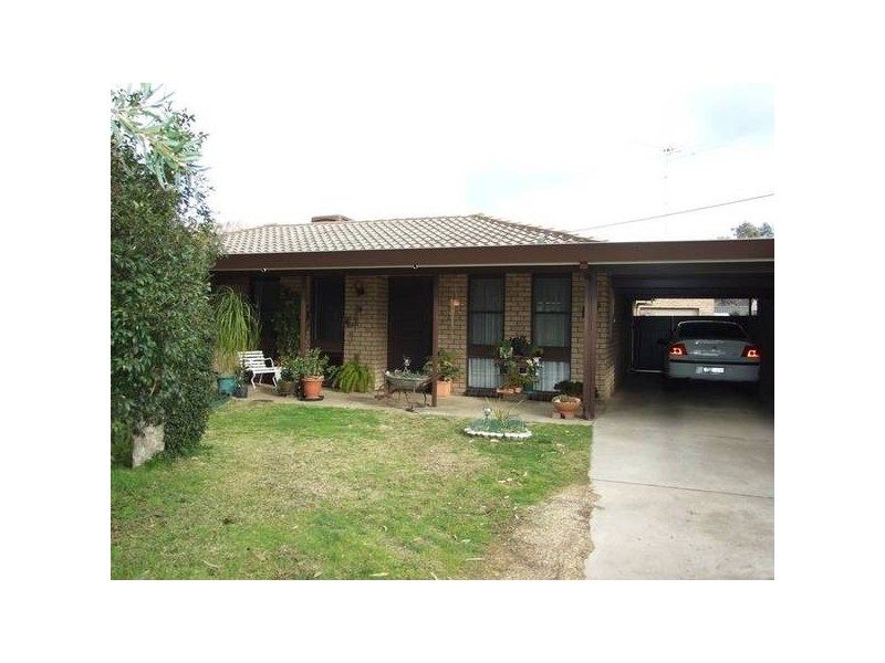 4 Hilandra Avenue, Wangaratta VIC 3677
