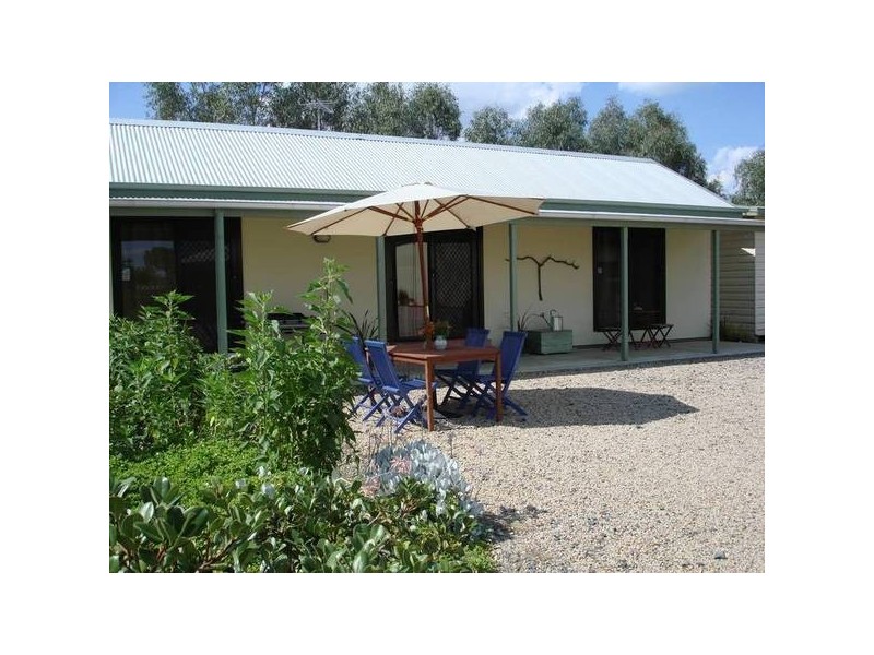 107 MEADOW CREEK ROAD, Moyhu VIC 3732