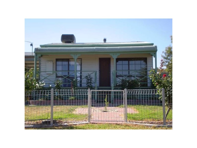 57 Church Street, Glenrowan VIC 3675