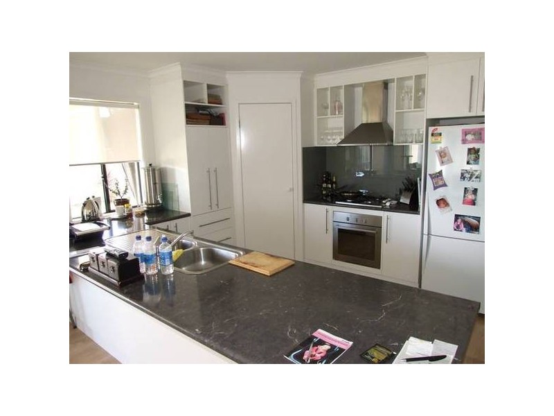 27 Monash Drive, Wangaratta VIC 3677