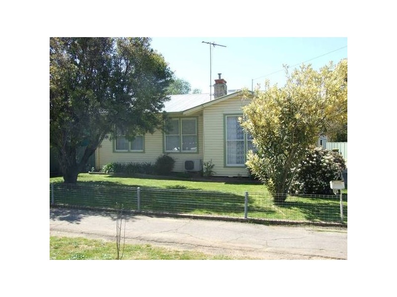 1 Lamont Street, Wangaratta VIC 3677
